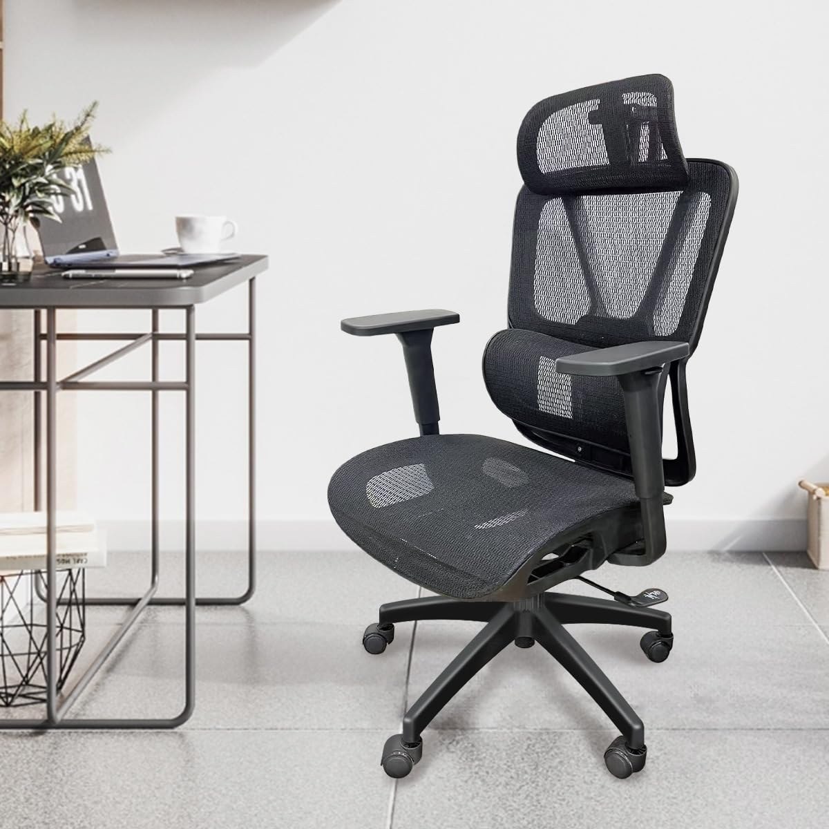 Cadeira de Escritório Ergonômica Python Fly em Malha Testada conforme Nr-17, Lombar Integrada Fixa, Assento Arejado, Braços 3D, Suporta até…